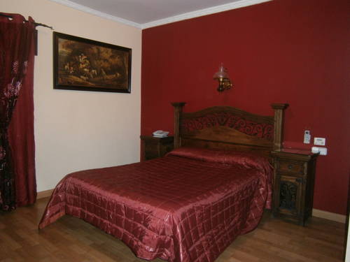 Imagen de la habitación del Hotel Gines. Foto 3