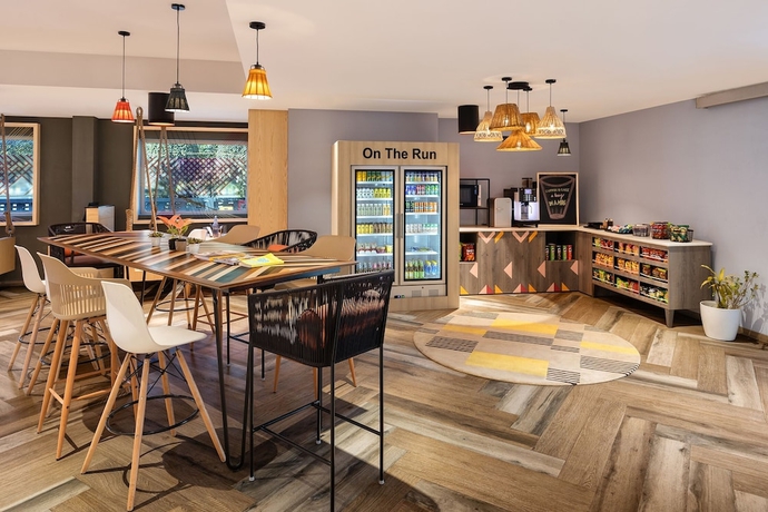 Imagen de los interiores del Hotel Ginger Ahmedabad Changodar. Foto 11