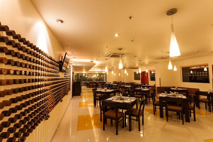 Imagen del bar/restaurante del Hotel Ginger Indore. Foto 15