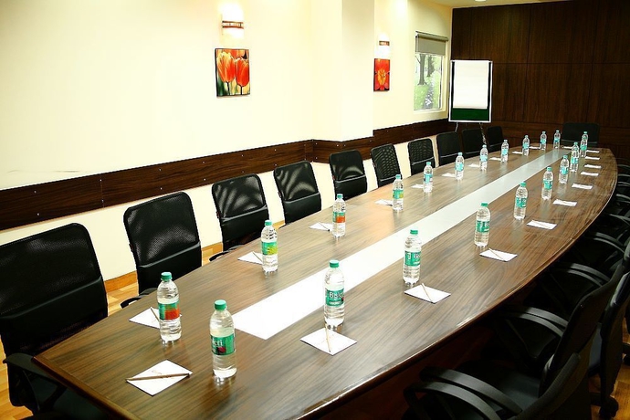 Imagen de los interiores del Hotel Ginger Manesar. Foto 8