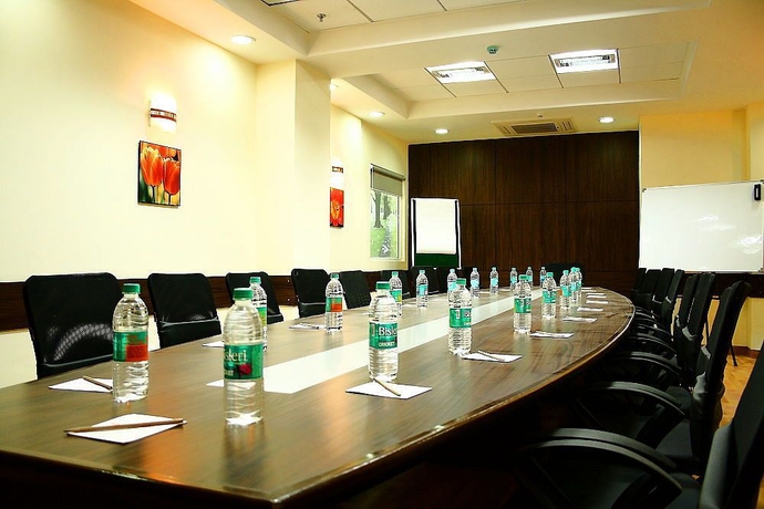 Imagen de los interiores del Hotel Ginger Manesar. Foto 11