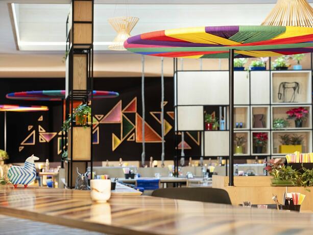 Imagen del bar/restaurante del Hotel Ginger Mumbai Airport. Foto 12