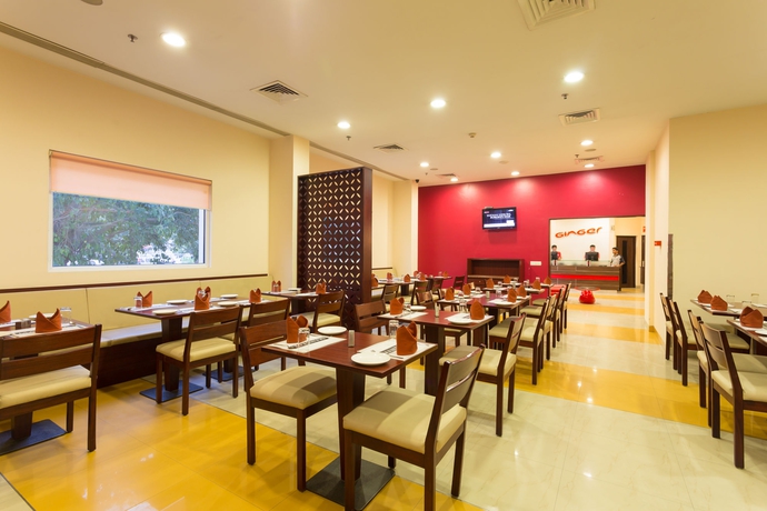Imagen del bar/restaurante del Hotel Ginger Noida Sector 63. Foto 3