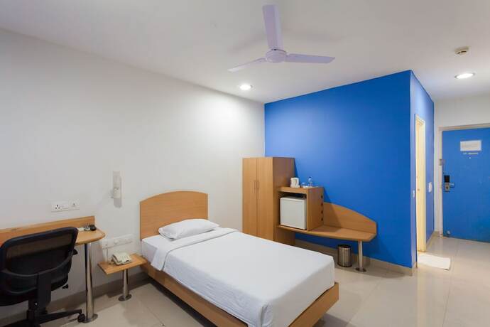 Imagen del bar/restaurante del Hotel Ginger Vadodara. Foto 17