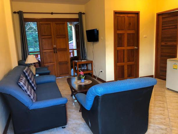 Imagen de la habitación del Hotel Ginis Beach Resort. Foto 13