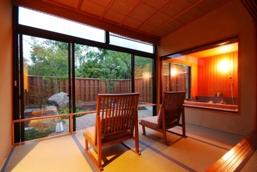 Imagen general del Hotel Ginka. Foto 1