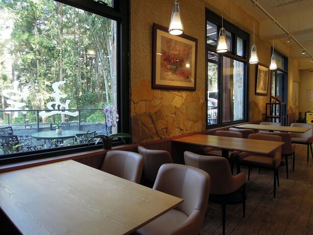 Imagen del bar/restaurante del Hotel Ginkgo, Lugu. Foto 12