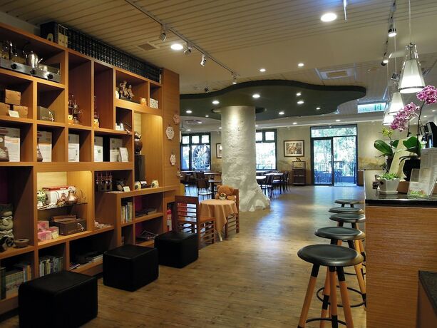 Imagen de los interiores del Hotel Ginkgo, Lugu. Foto 24