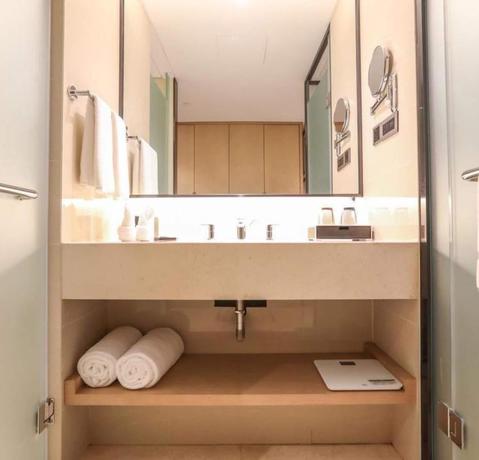 Imagen de la habitación del Hotel GinlanJIA Yuntai Impression Hotel. Foto 13