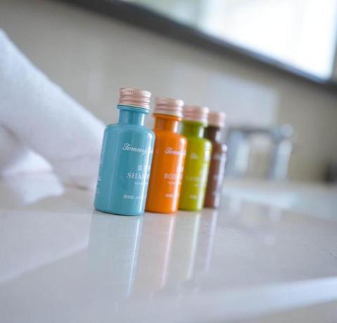 Imagen de la habitación del Hotel GinlanJIA Yuntai Impression Hotel. Foto 14