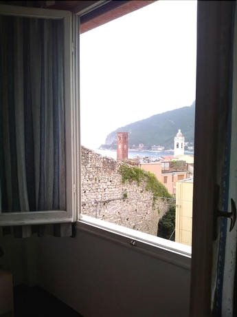 Imagen de la habitación del Hotel Gino. Foto 5
