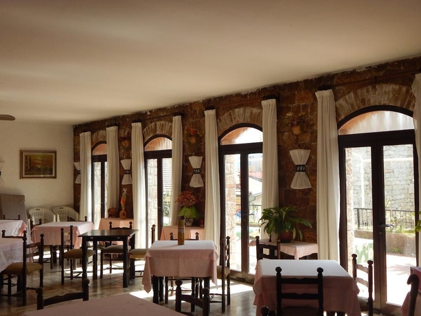 Imagen del bar/restaurante del Hotel Gino. Foto 2