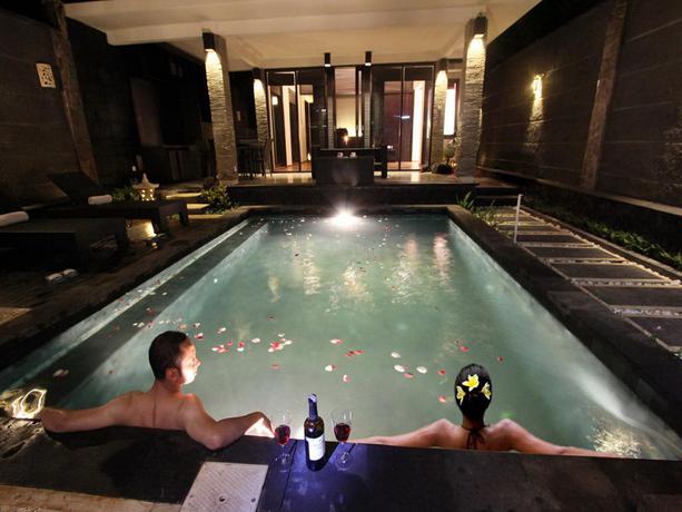 Imagen de los interiores del Hotel Gino Feruci Villa Lovina. Foto 8