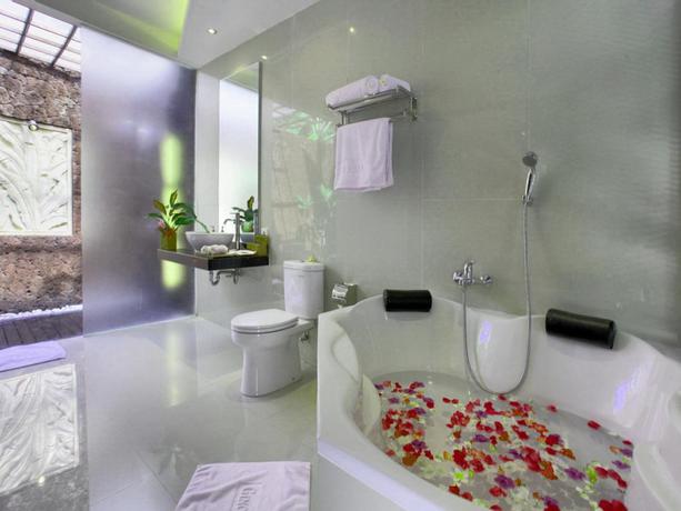 Imagen de la habitación del Hotel Gino Feruci Villa Lovina. Foto 3