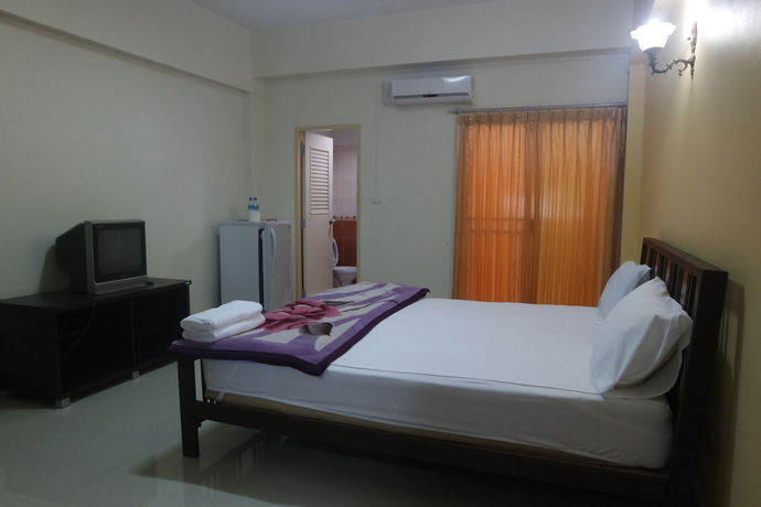 Imagen de los exteriores del Hotel Gino House. Foto 10