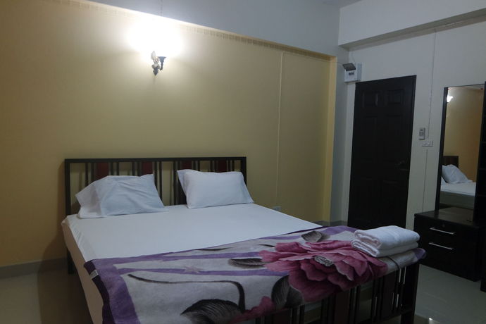 Imagen de la habitación del Hotel Gino House. Foto 7
