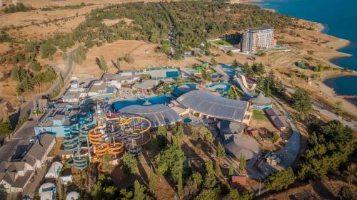 Imagen general del Hotel Gino Seaside Tbilisi, Trademark Collection by Wyndham. Foto 1