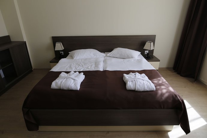 Imagen de la habitación del Hotel Gino Wellness Rabath. Foto 13