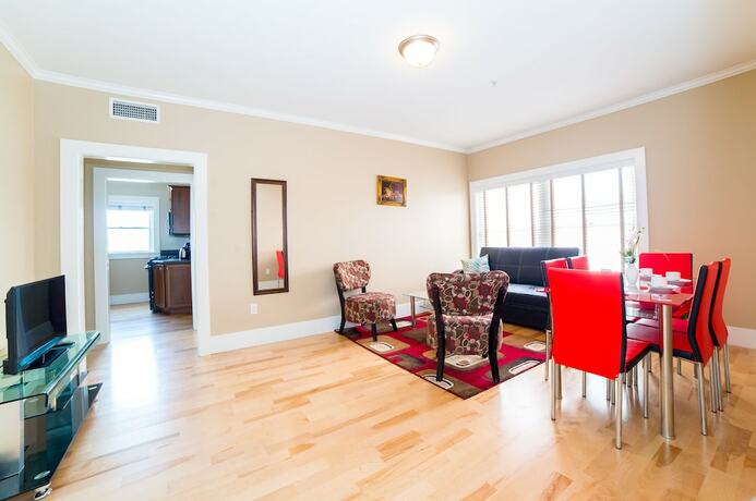 Imagen de la habitación del Hotel Ginosi Hudson Apartel. Foto 19