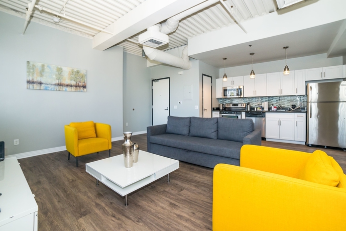 Imagen de los interiores del Hotel Ginosi Metropolitan Apartel. Foto 15