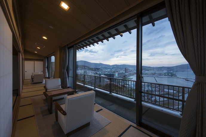 Imagen de la habitación del Hotel Ginrinsou. Foto 3