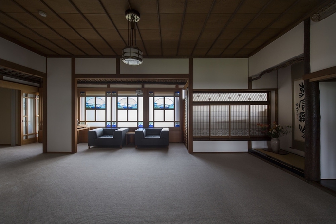 Imagen de los interiores del Hotel Ginrinsou. Foto 16