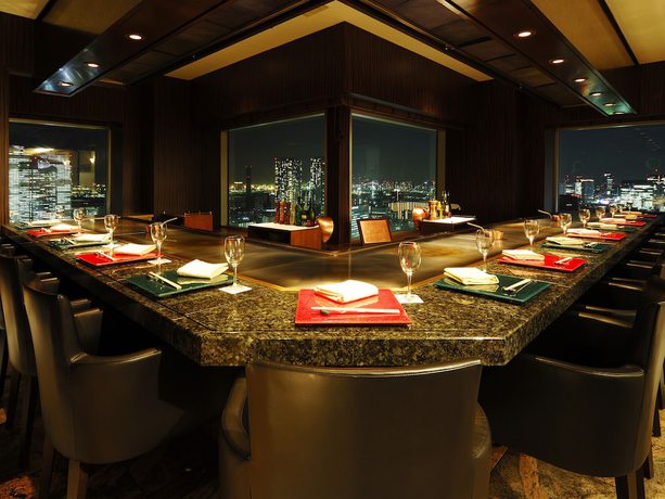 Imagen del bar/restaurante del Hotel Ginza Creston. Foto 3