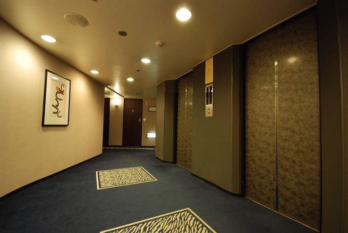 Imagen de los interiores del Hotel Ginza Grand. Foto 9