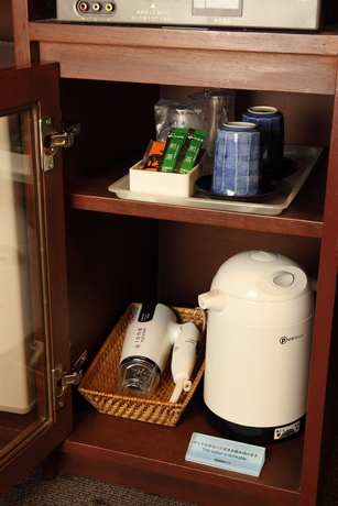 Imagen de la habitación del Hotel Ginza International. Foto 6