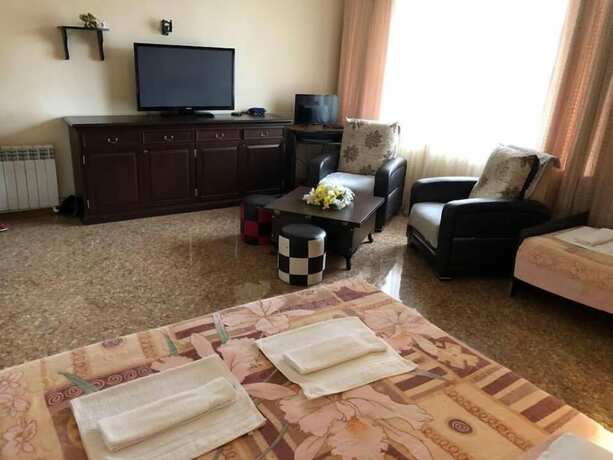 Imagen de la habitación del Hotel Gio 350. Foto 14