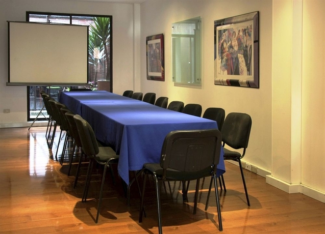 Imagen de los interiores del Hotel Gio Suites Parque 93 Bogot&aacute;. Foto 5