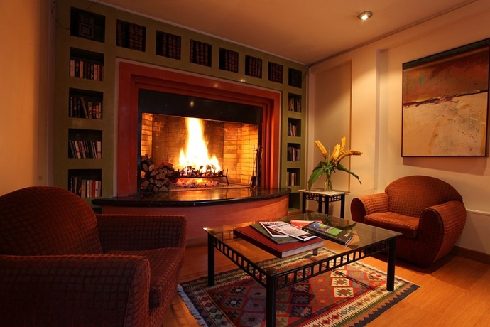 Imagen de los interiores del Hotel Gio Suites Parque 93 Bogot&aacute;. Foto 6