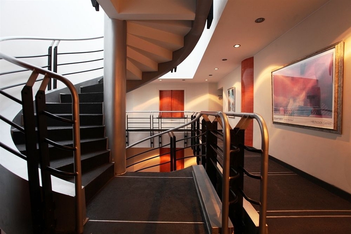 Imagen de los interiores del Hotel Gio Suites Parque 93 Bogot&aacute;. Foto 8