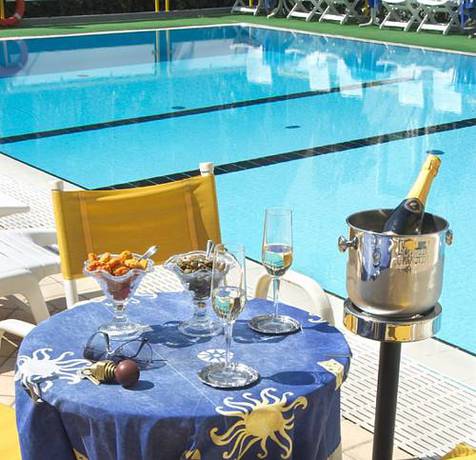 Imagen de la piscina del Hotel Gioiella Depandance. Foto 7