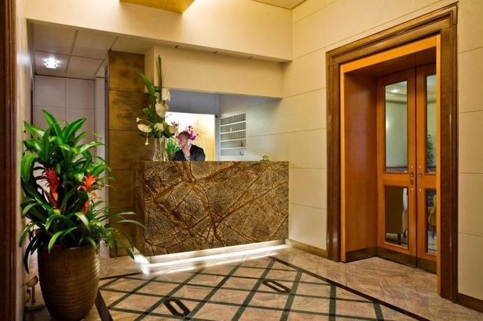 Imagen de los interiores del Hotel Giolli Nazionale. Foto 16