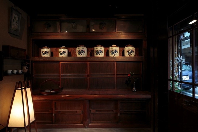 Imagen de los interiores del Hotel Gion-Kinpyo. Foto 11