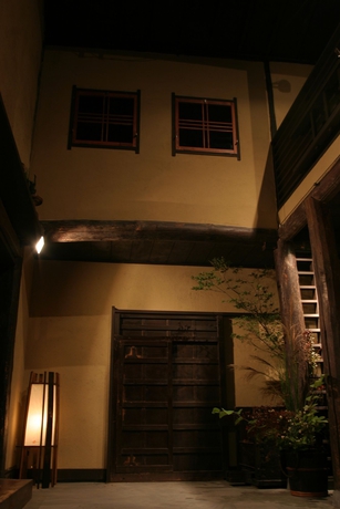 Imagen de los interiores del Hotel Gion-Kinpyo. Foto 13