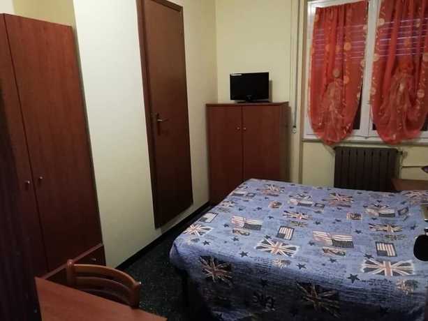 Imagen de la habitación del Hotel Giordana. Foto 10