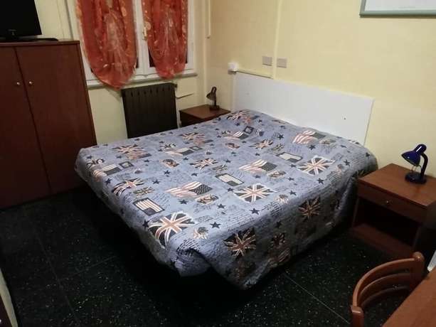 Imagen de la habitación del Hotel Giordana. Foto 14