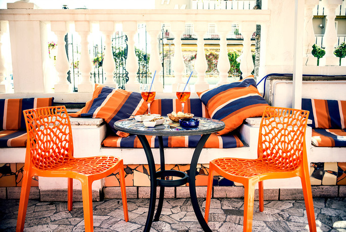 Imagen del bar/restaurante del Hotel Giorgetti Orange. Foto 3