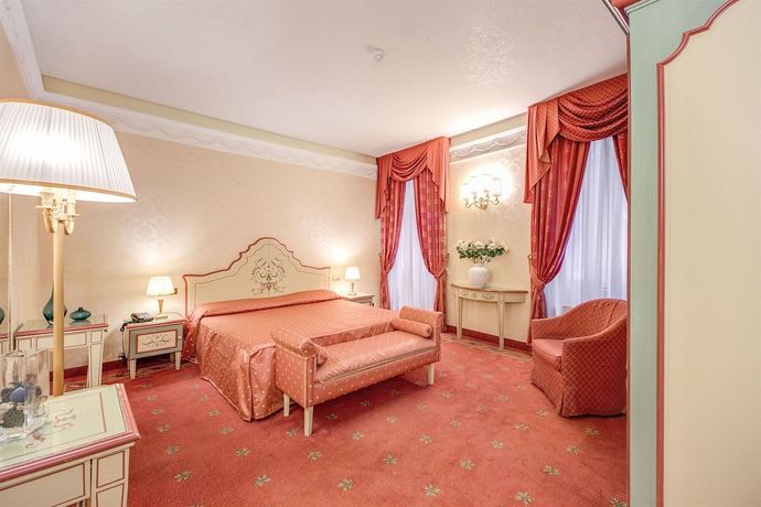 Imagen de la habitación del Hotel Giorgi. Foto 9