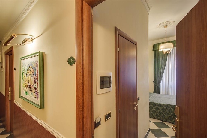 Imagen general del Hotel Giorgina. Foto 4