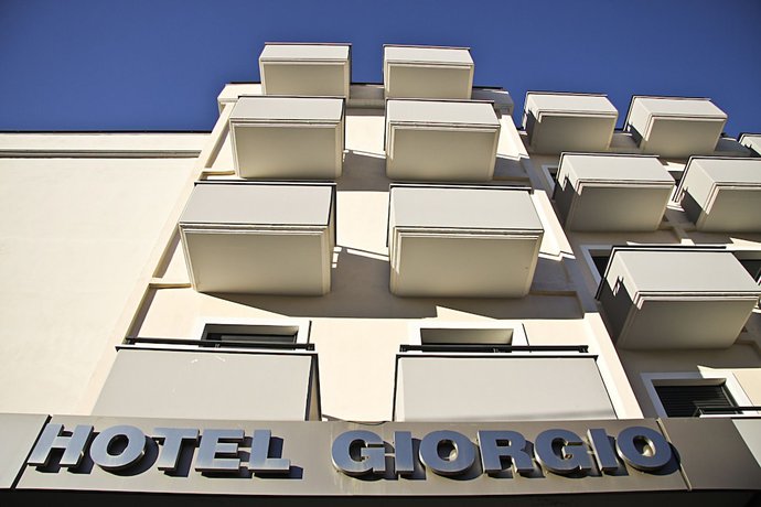 Imagen de la habitación del Hotel Giorgio, Acharnes. Foto 7