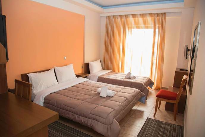 Imagen de la habitación del Hotel Giorgio, Acharnes. Foto 12