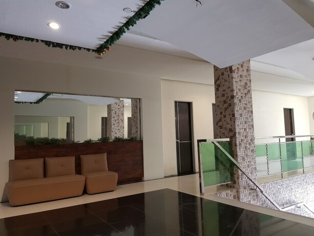 Imagen general del Hotel Giorgio, General Santos. Foto 5