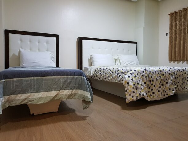 Imagen de la habitación del Hotel Giorgio, General Santos. Foto 26