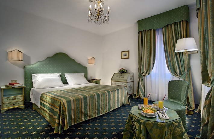 Imagen de la habitación del Hotel Giorgione. Foto 6
