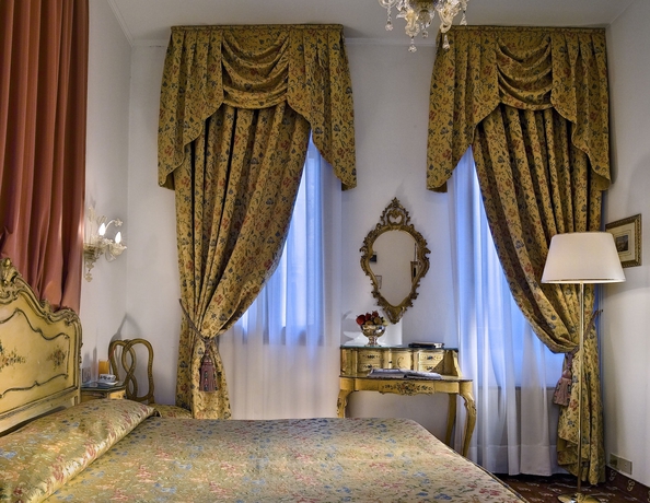 Imagen de la habitación del Hotel Giorgione. Foto 8