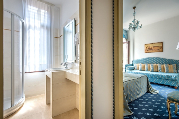 Imagen de la habitación del Hotel Giorgione. Foto 9