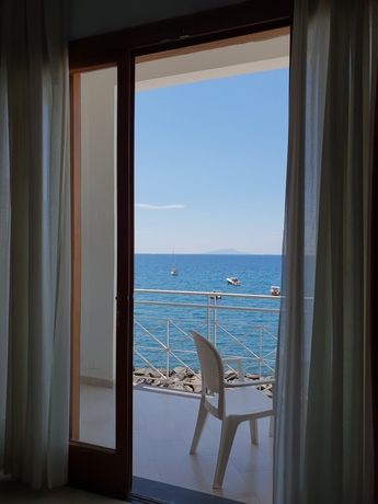 Imagen de la habitación del Hotel Giosuè A Mare. Foto 14